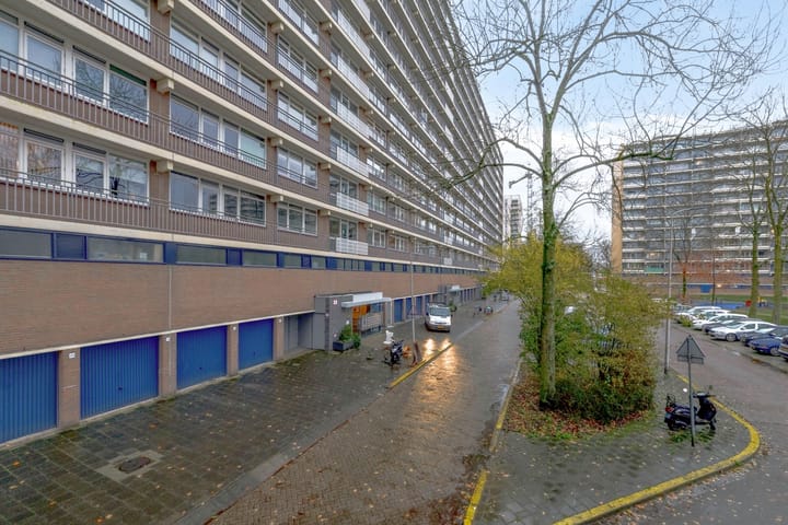 Foto 35 van Valeriusrondeel 334