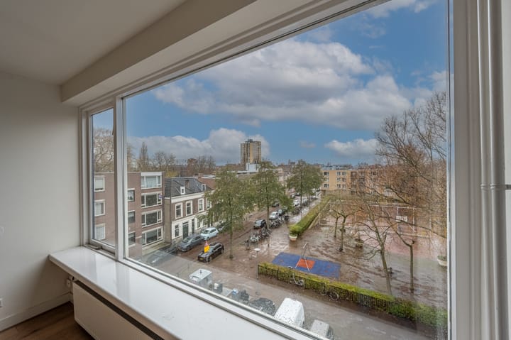 Photo 4 of Bergstraat 11-C