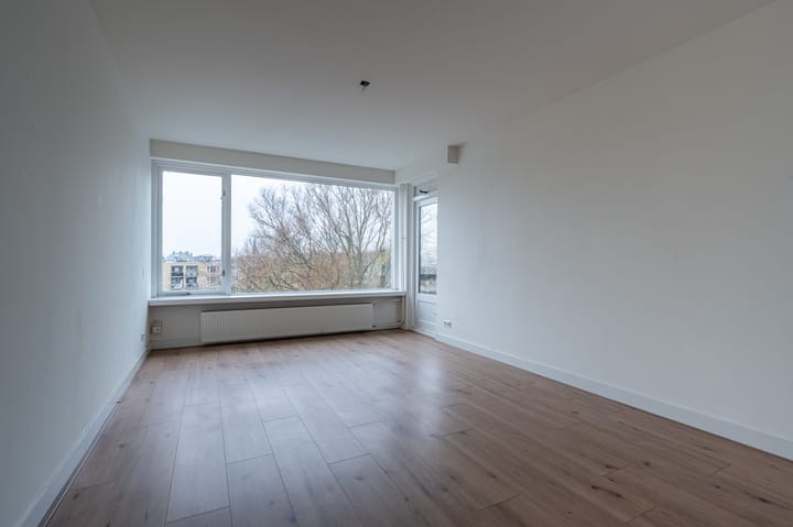 Photo 5 of Bergstraat 11-C