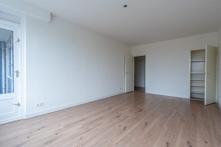 Photo 6 of Bergstraat 11-C