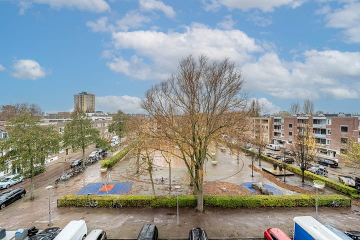 Photo 8 of Bergstraat 11-C