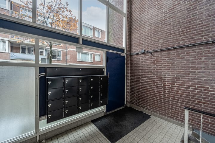 Photo 29 of Bergstraat 11-C