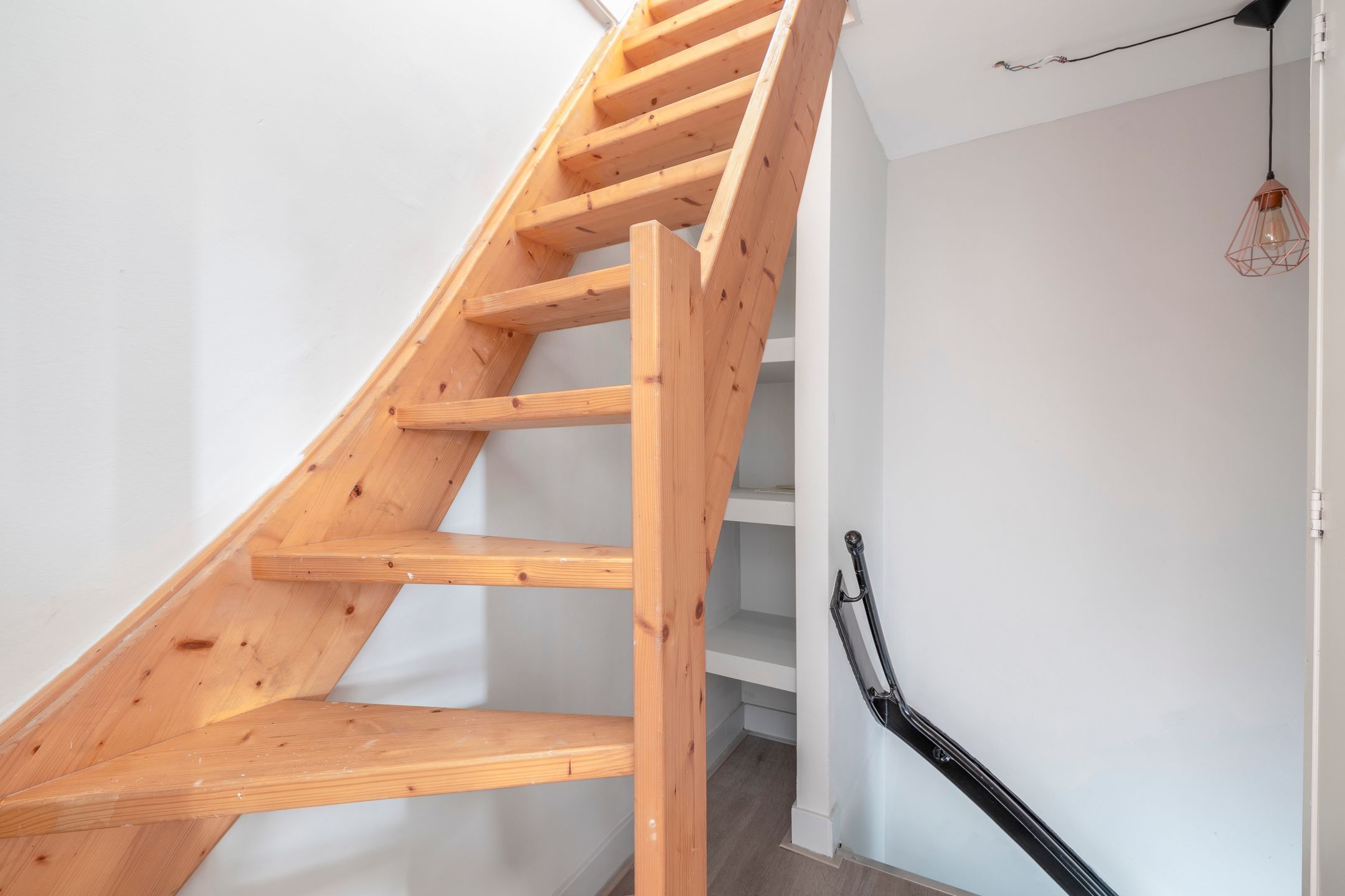 Photo 27 of Kleiweg 154-B