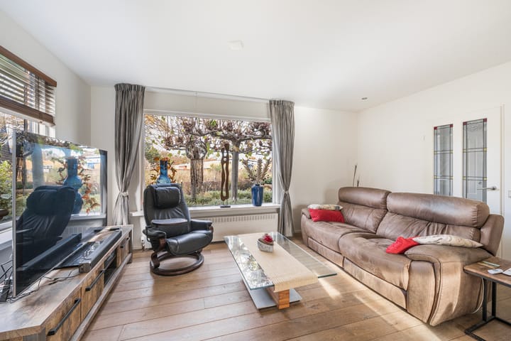 Foto 6 van Margrietweg 23-A