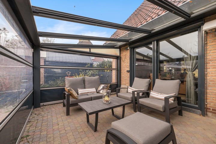 Foto 28 van Margrietweg 23-A