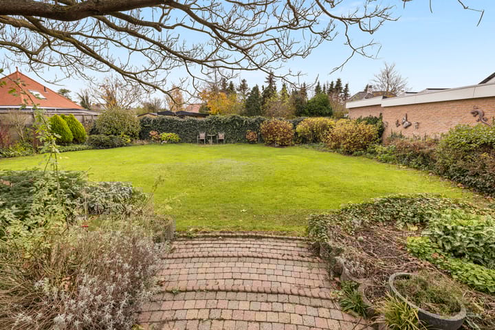 Foto 31 van Margrietweg 23-A