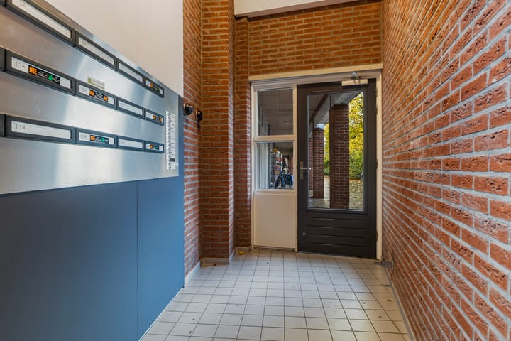 Foto 10 van Nijenstein 7-B