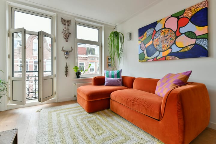 Photo 6 of Wilhelminastraat 52-3