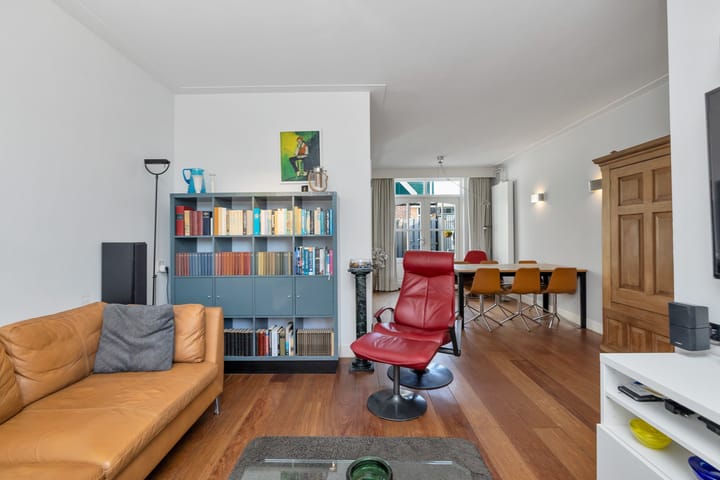 Foto 2 van Wijdesteeg 18