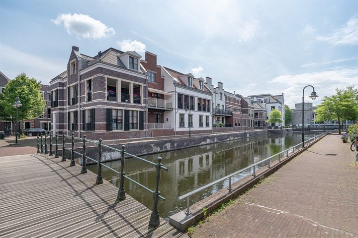 View photo 31 of Landstraat 223