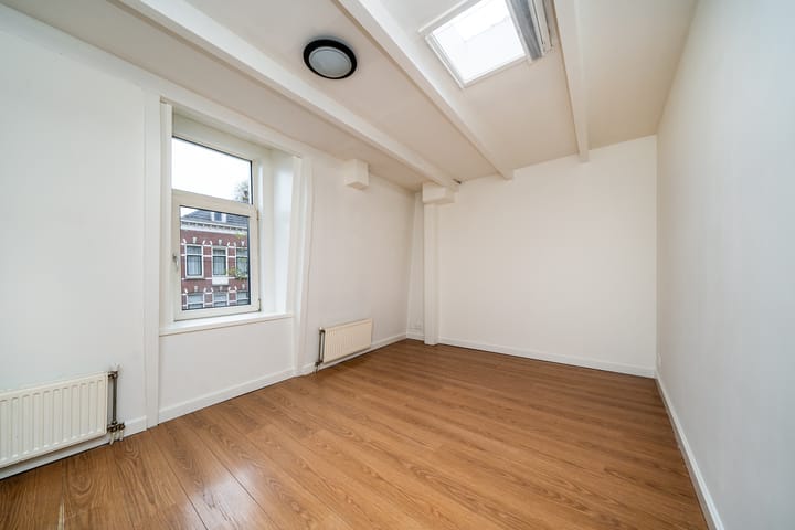 Photo 11 of Nieuwe Binnenweg 411-A02