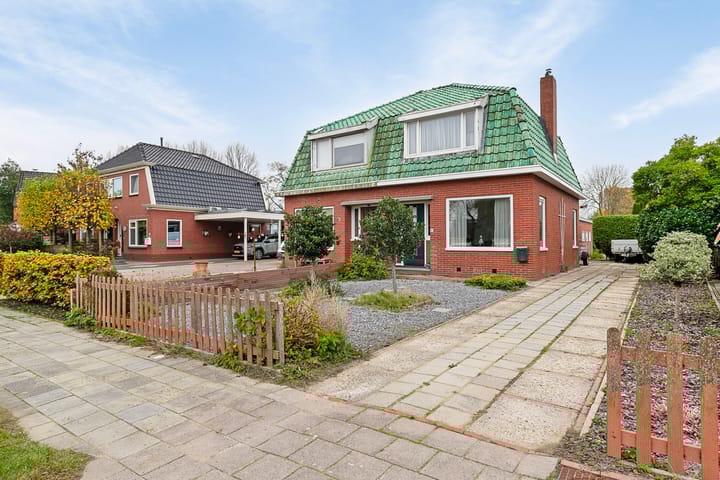 Photo 1 of Uitwierderweg 40