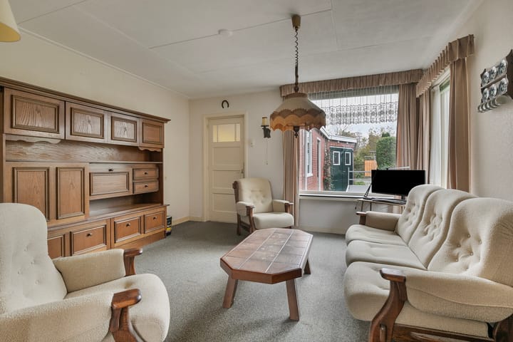 Foto 3 van Uitwierderweg 40