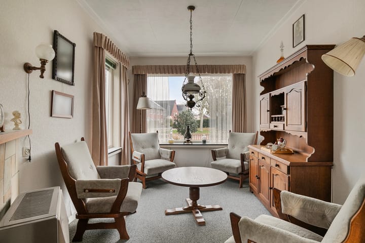 Photo 9 of Uitwierderweg 40