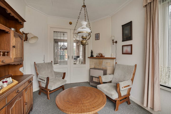 Photo 11 of Uitwierderweg 40