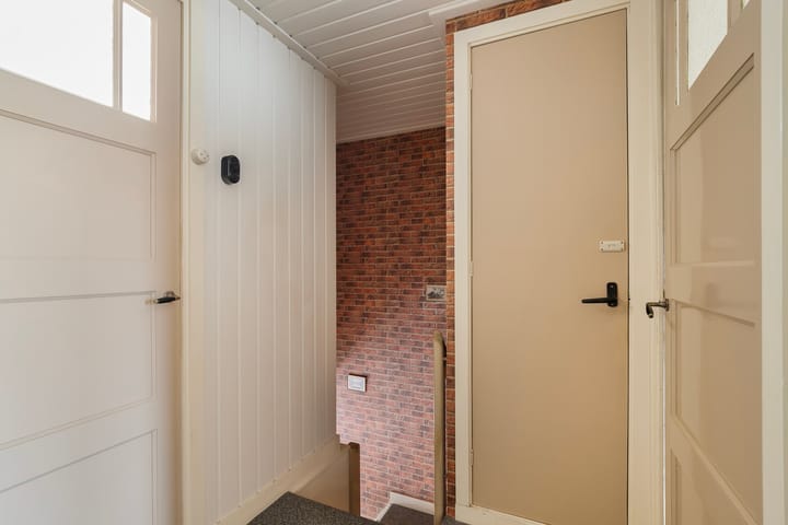 Photo 17 of Uitwierderweg 40