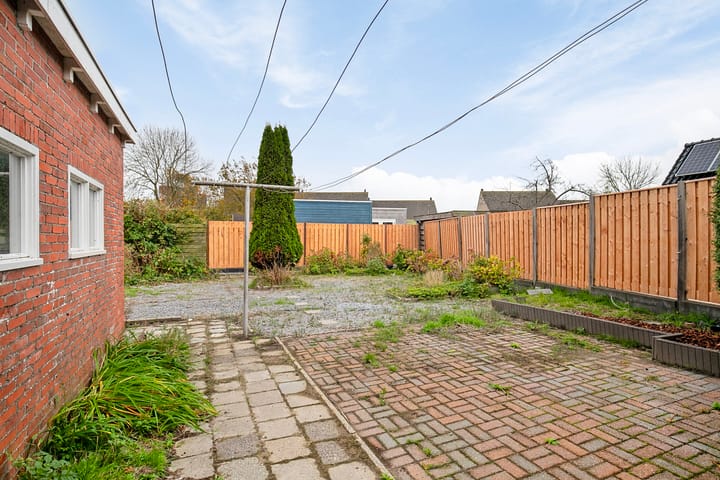 Photo 31 of Uitwierderweg 40