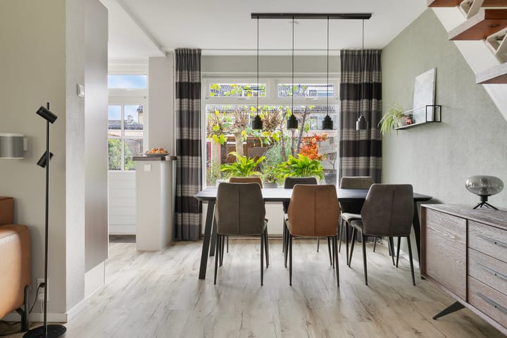 Foto 8 van Van der Lekstraat 73