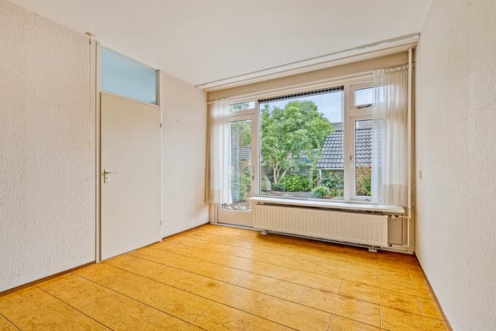 Foto 10 van Van der Waalslaan 1