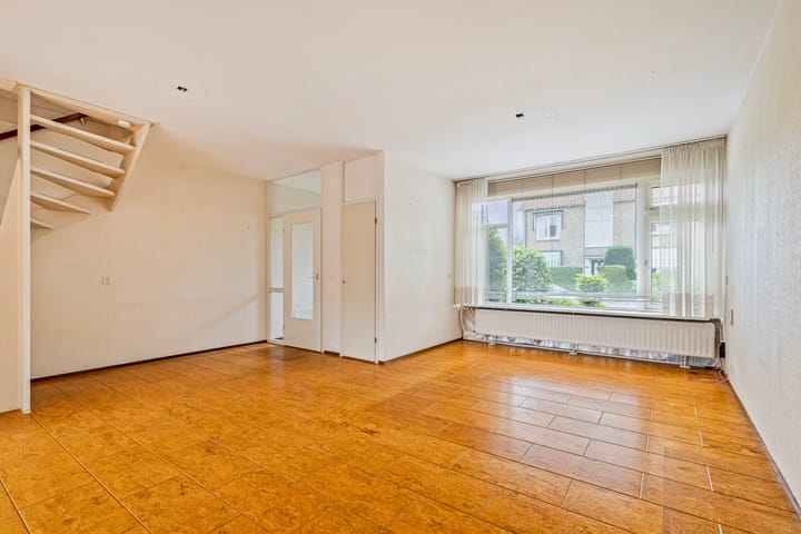 Foto 9 van Van der Waalslaan 1