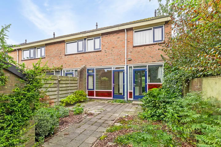 Foto 24 van Van der Waalslaan 1