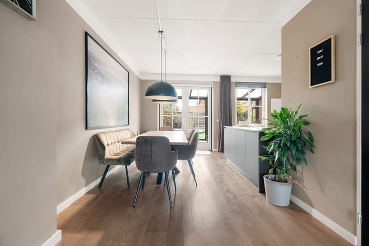 Foto 20 van Kalander 16