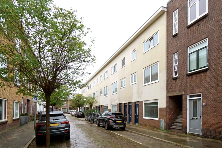 Bekijk foto 1 van Celebesstraat 93