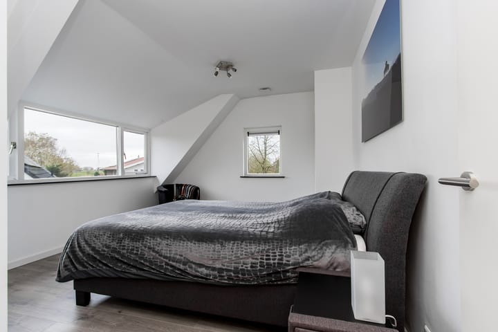 Photo 26 of Hoge Maasdijk 150