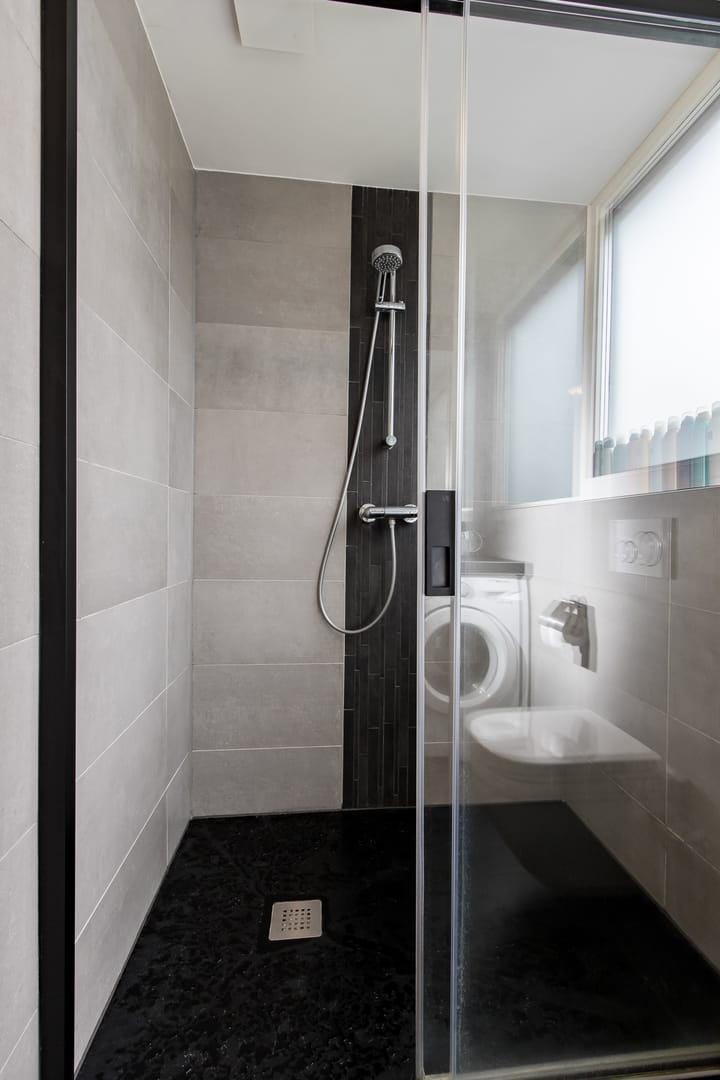 Photo 40 of Hoge Maasdijk 150