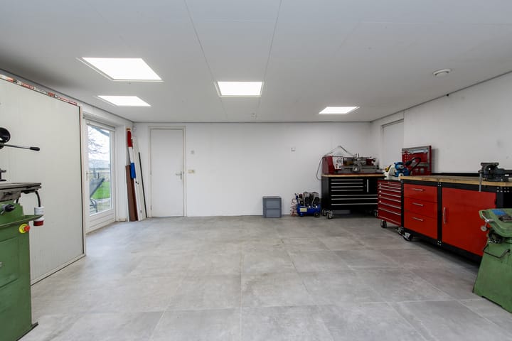 Photo 45 of Hoge Maasdijk 150