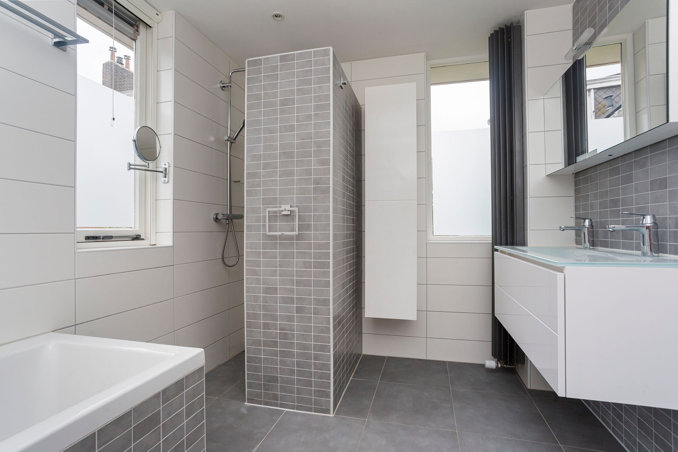 Foto 21 van Maarten Dijkshoornlaan 13