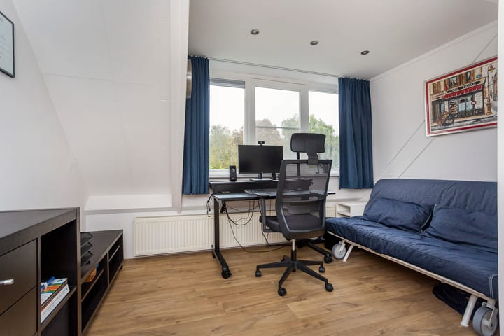 Foto 22 van Maarten Dijkshoornlaan 13