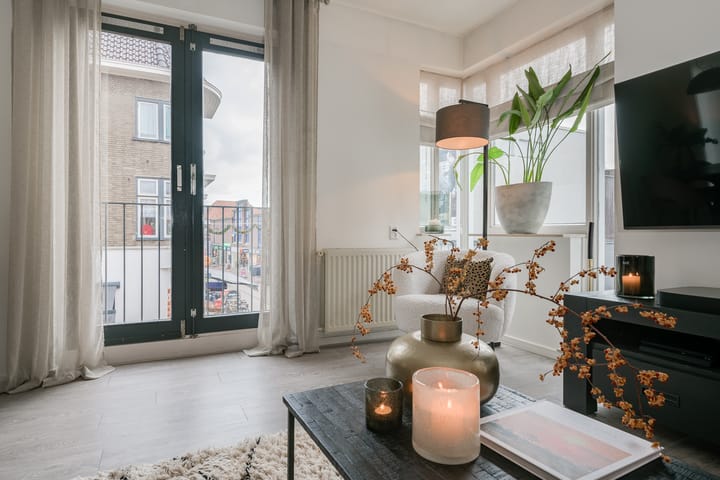 Foto 8 van Wierengastraat 1