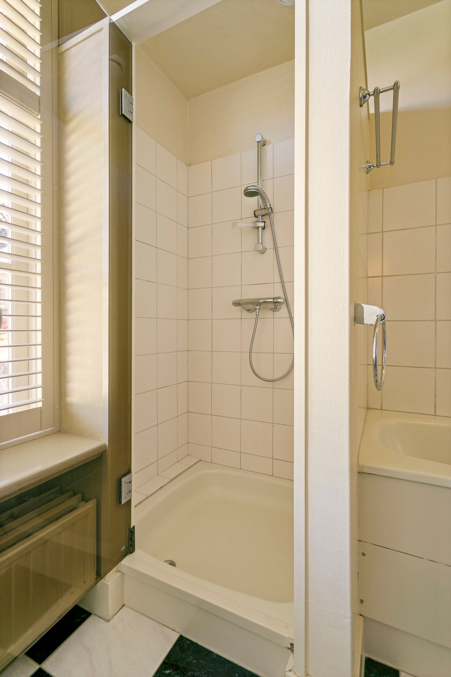 Foto 29 van Noordzijde Haven 28