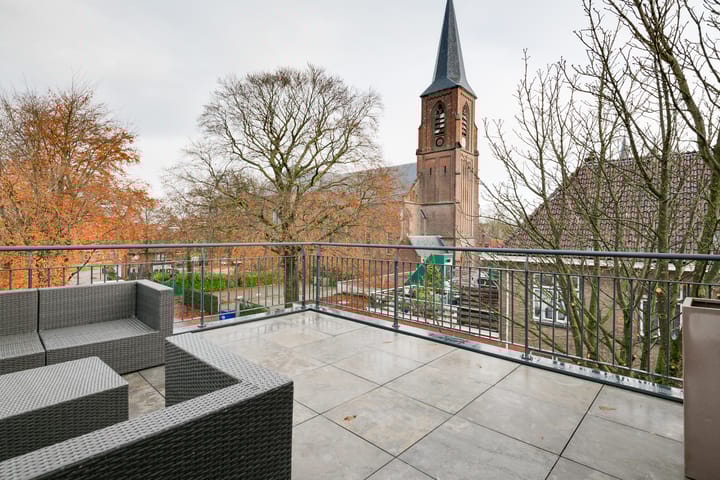 Foto 35 van Wierengastraat 1