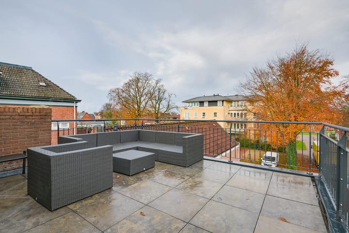 Foto 37 van Wierengastraat 1