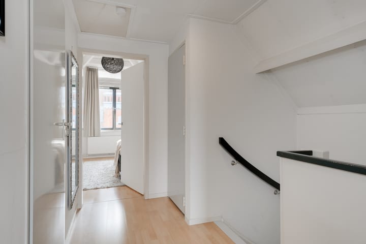 Foto 43 van Wierengastraat 1