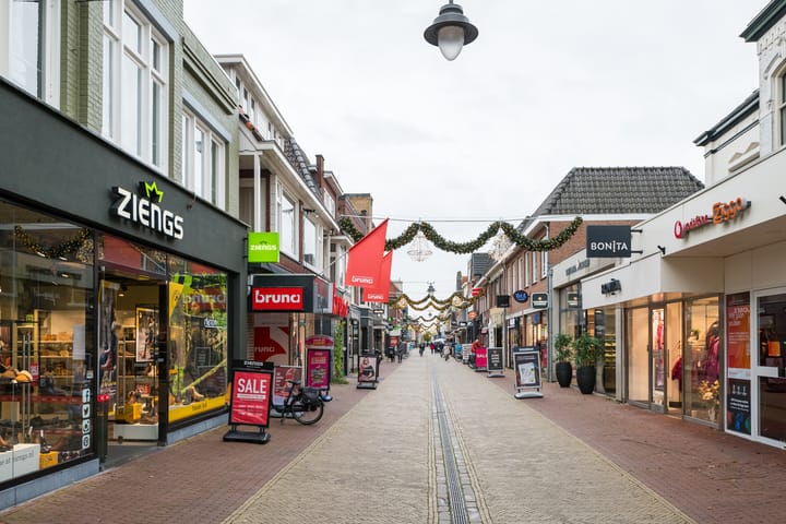 Foto 53 van Wierengastraat 1