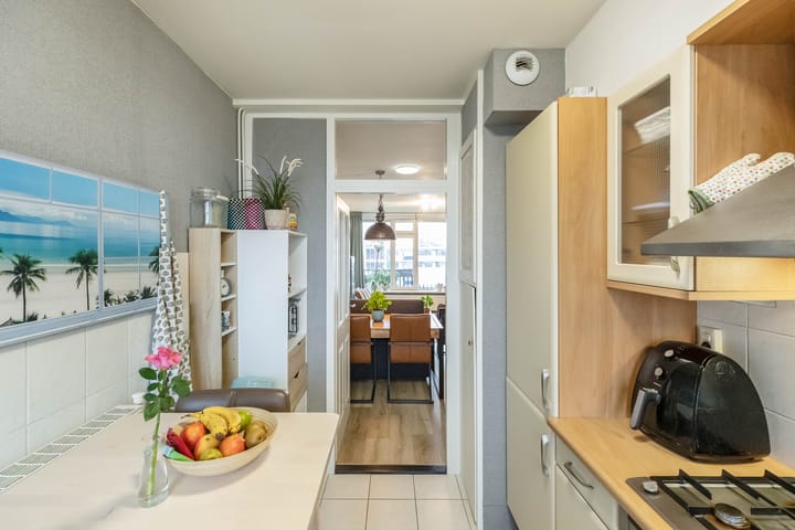 Photo 13 of Marcellus Emantslaan 79