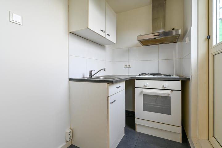 Photo 8 of Cartesiusstraat 16-B2