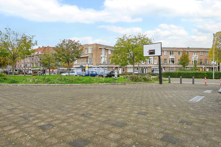 Photo 14 of Cartesiusstraat 16-B2