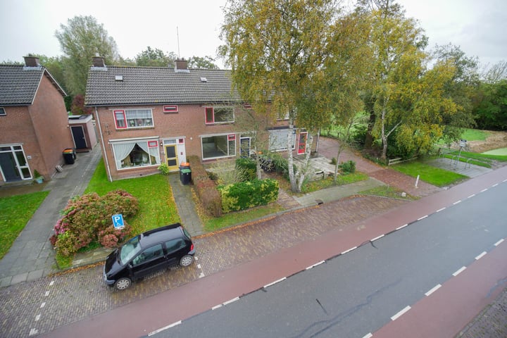 View photo 2 of Zuiderzeestraat 24