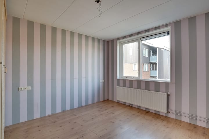 Foto 24 van Van Roozendaalstraat 31