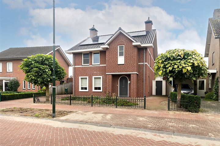 Bekijk foto 1 van Pentelstraat 22