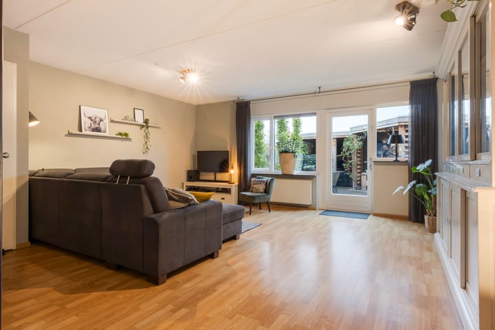 Foto 6 van De Bloementuin 42