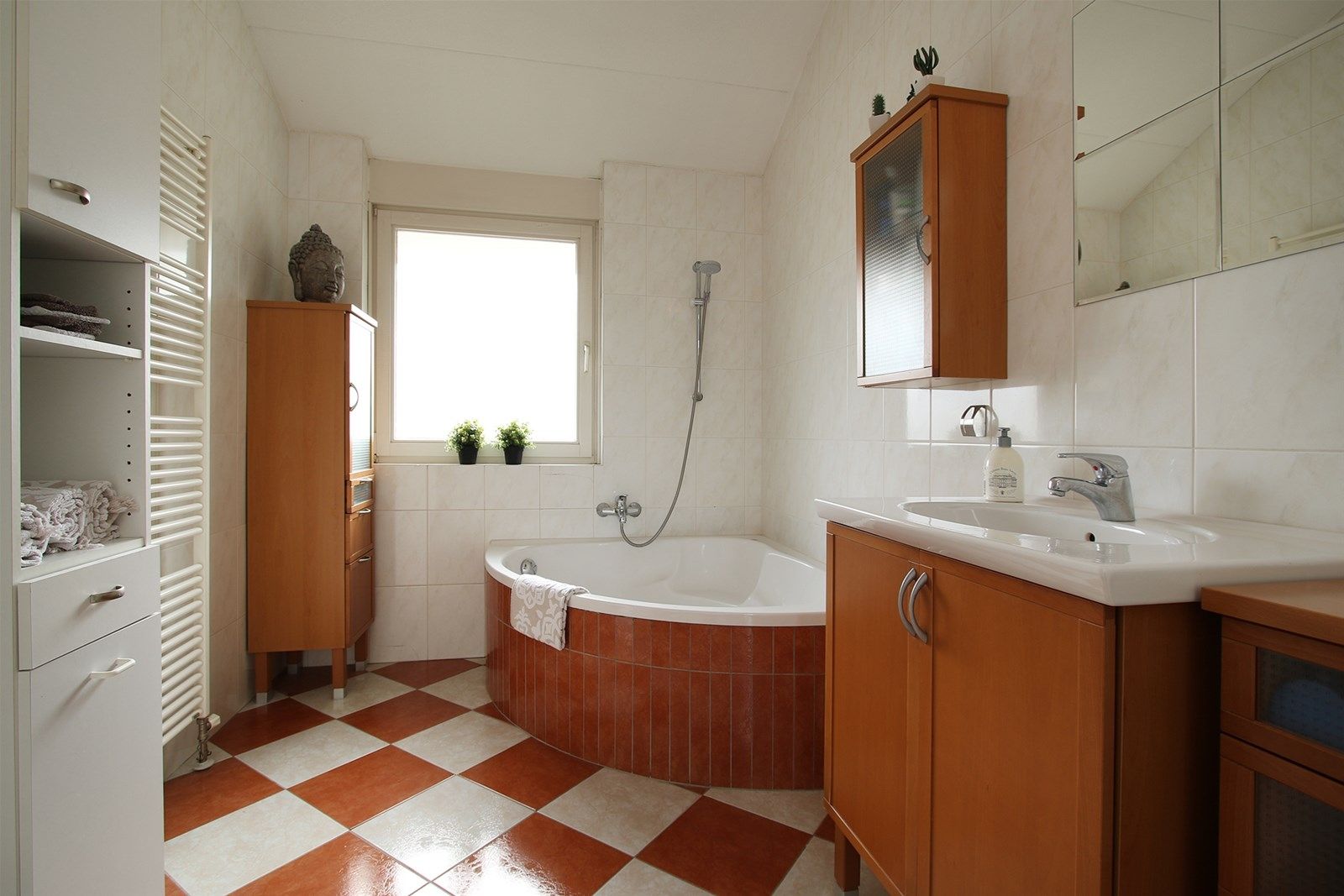 Foto 15 van Karel Appelstraat 35