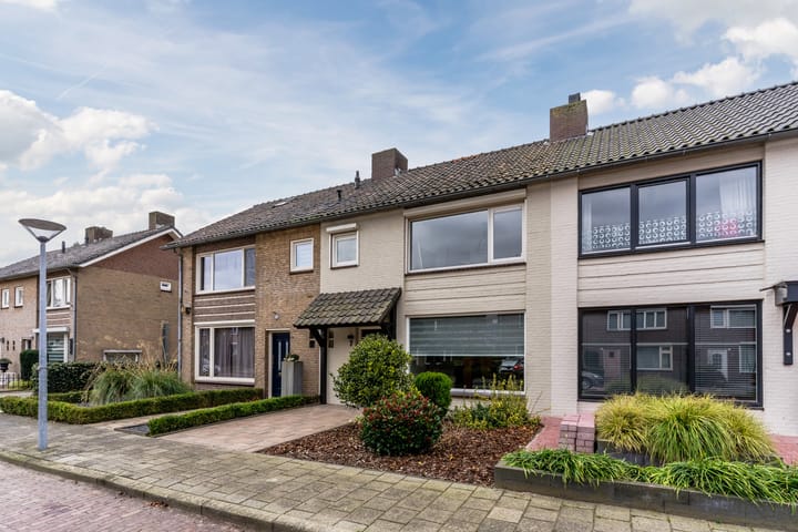 Foto 42 van Crocusstraat 7