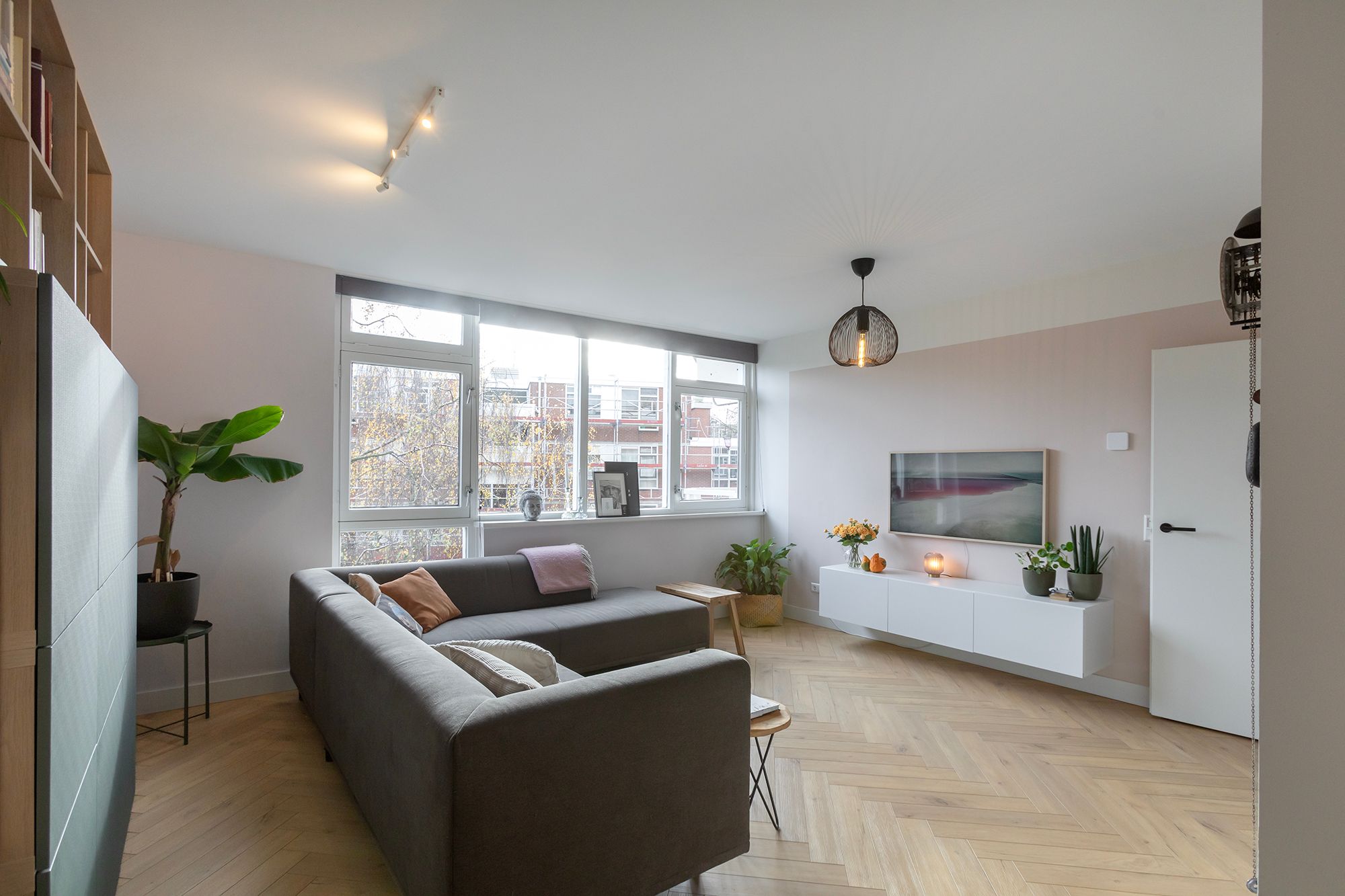 Photo 6 of Riouwstraat 74