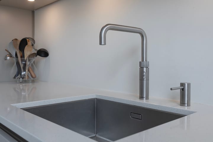 Foto 12 van Riouwstraat 74