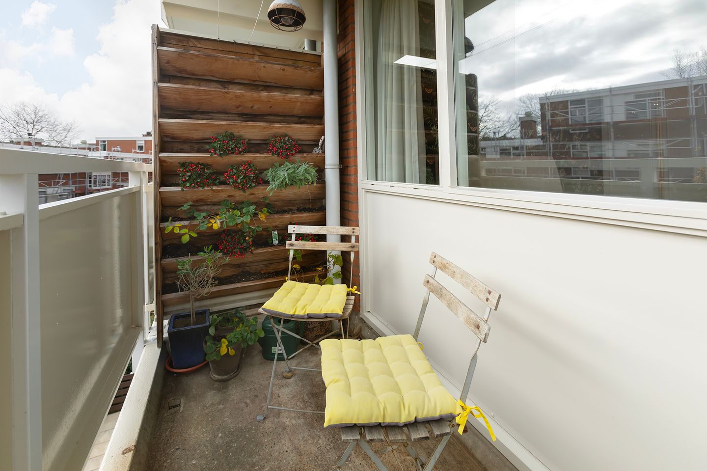 Photo 19 of Riouwstraat 74